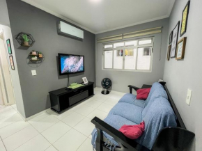 01 · Lindo apartamento lado praia!